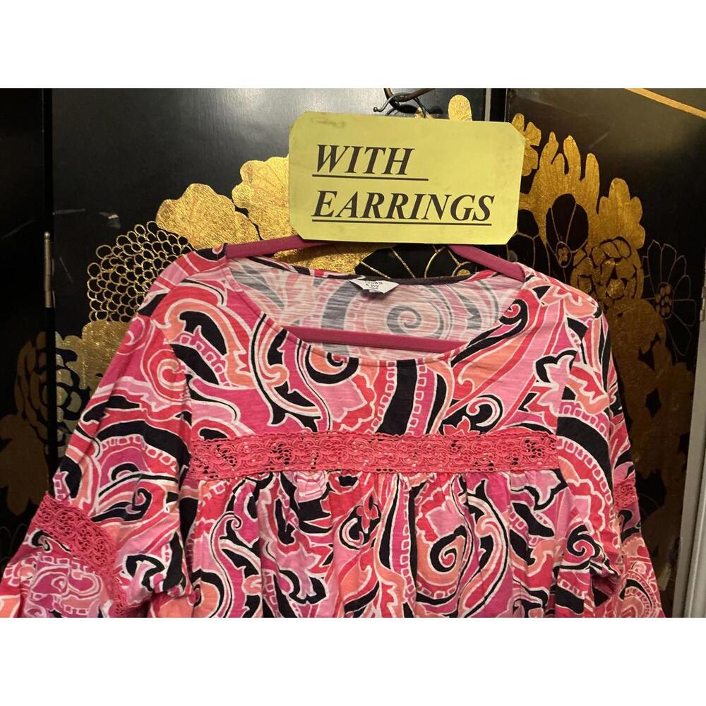 1X Neon Top & Rose Earrings